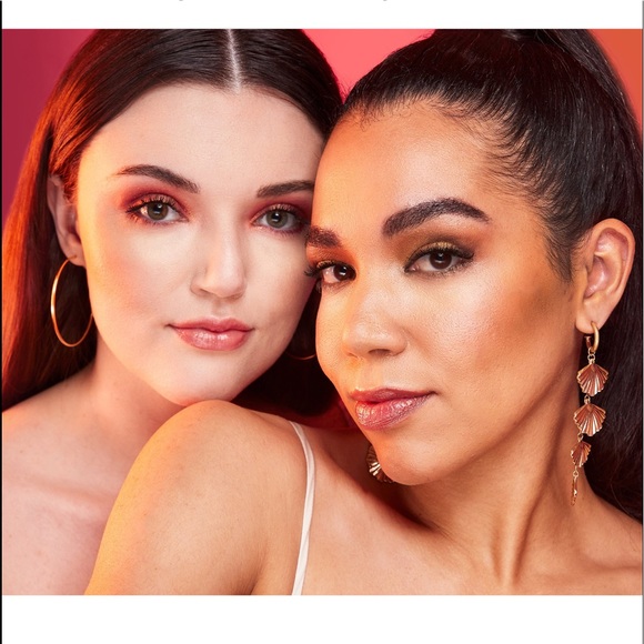 New, Desert Sunset Palette by ATHR BEAUTY - Picture 6 of 7